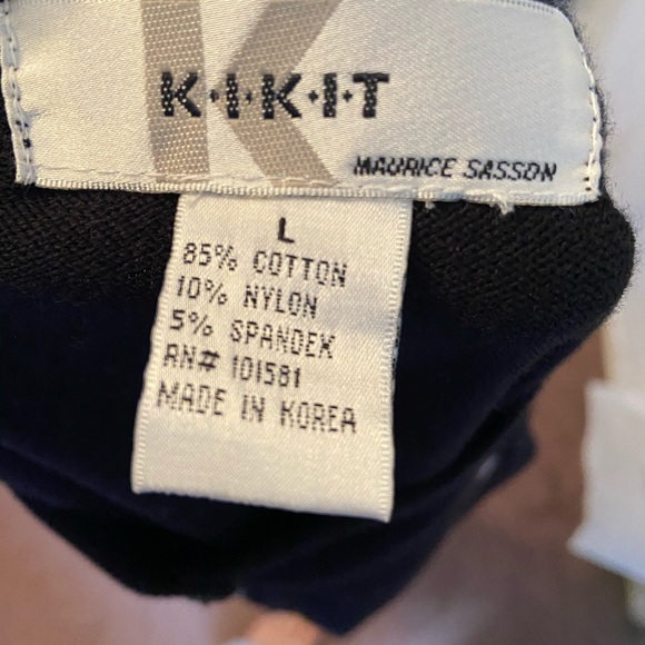 KIKIT Black Sweater with a Pink “C” on it Z - Picture 8 of 8